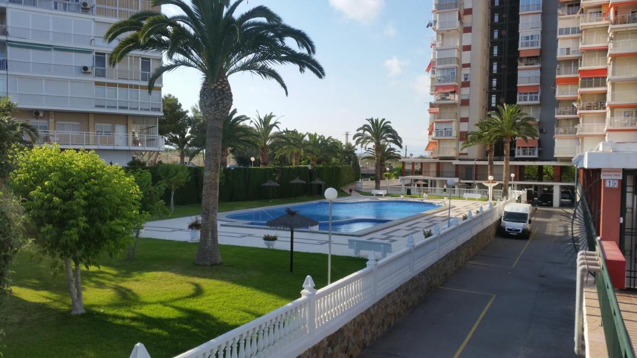 Apartamento En 1ª Linea Con Piscina 알리칸테 외부 사진